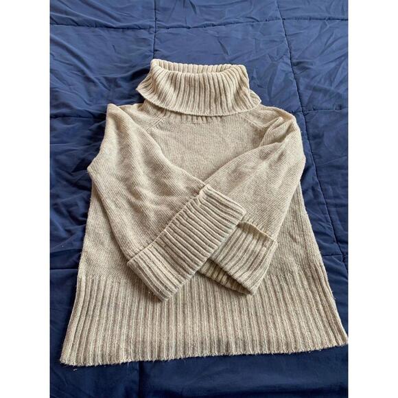 American Rag Co Turtle Neck Sweater Medium Creme White Sweater - Picture 2 of 7